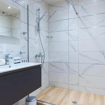 Luxury * בורגאס